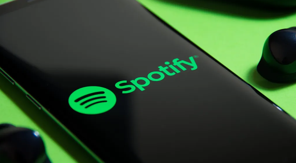 Spotify Reklam Müziği Kimin Şarkısı
