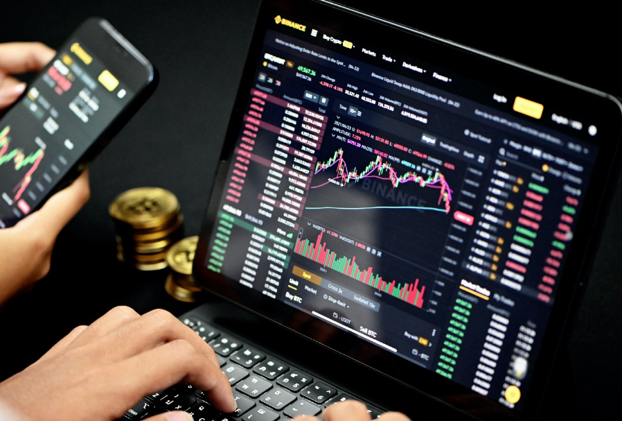 Foris DAX