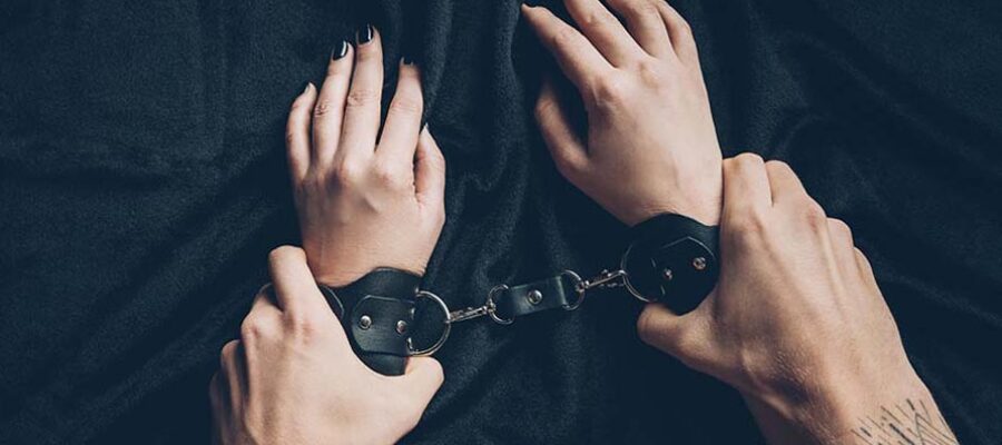 Sadomazoşizm Nedir? Sadomazoşizm Belirtileri Nelerdir?