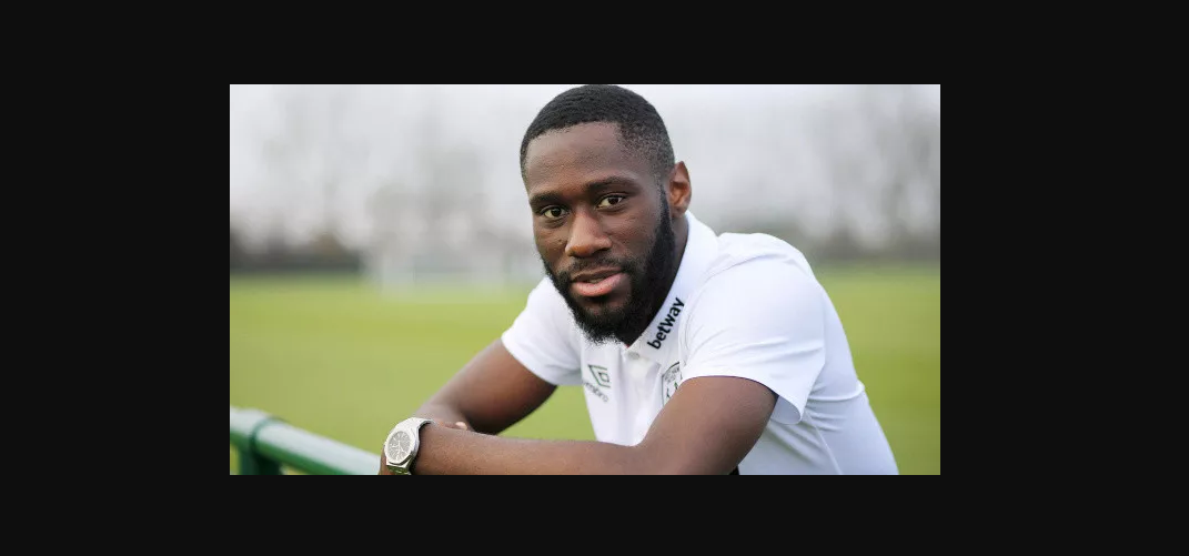 Arthur Masuaku Kimdir