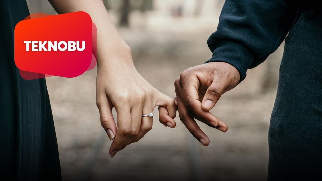 Just Engaged Ne Demek? Ne Anlama Geliyor? (2023) 2 Just Engaged Ne Demek